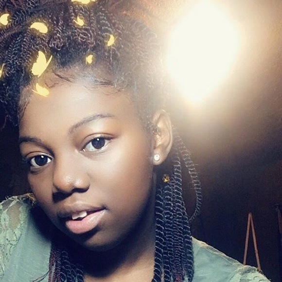 Meet your Posher, Zarmesha - Picture 1 of 1